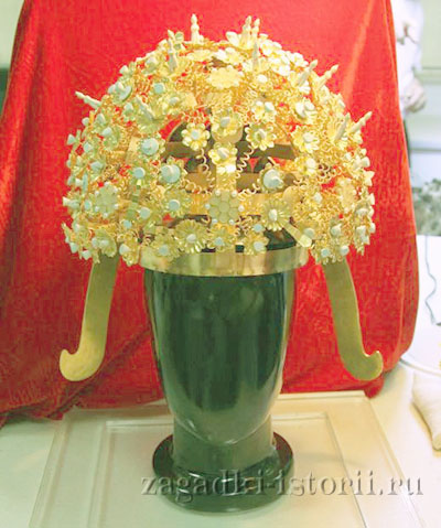 Корона императрицы Сяо, обнаруженная в 2012 году