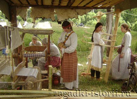 Славянские ткачихи