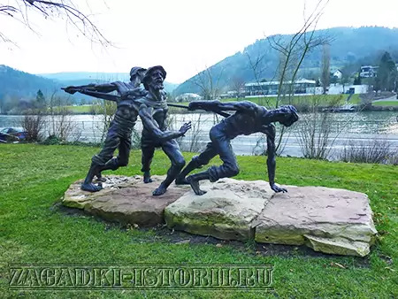 Памятник бурлакам. Германия