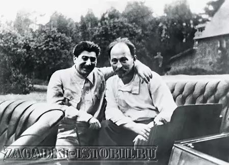 Иосиф Сталин и Феликс Дзержинский