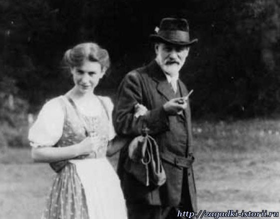 Зигмунд Фрейд со своей дочерью Анной
