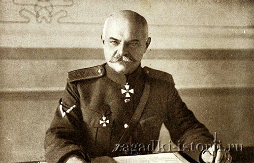 Генерал-лейтенант Деникин Антон Иванович