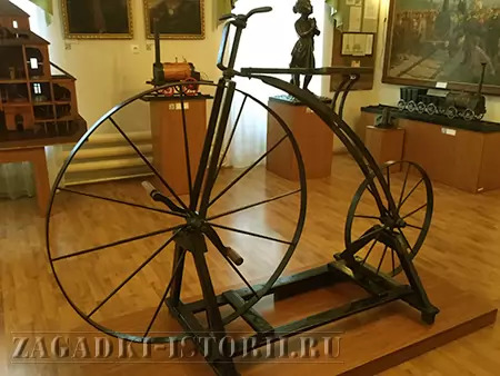 Велосипед Артамонова