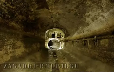 Канализационный тоннель