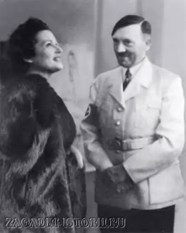 Адольф Гитлер и Ольга Чехова