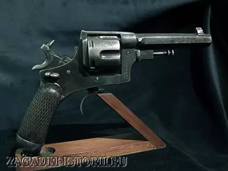 Револьвер «Бодео» образца 1889-го года
